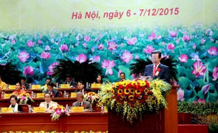 Thủ tướng Nguyễn Tấn Dũng đọc diễn văn khai mạc.
