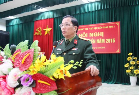 Đại tá, Thầy thuốc ưu tú Đỗ Xuân Trường, Giám đốc Bệnh viện Quân y 109 chủ trì Hội nghị.