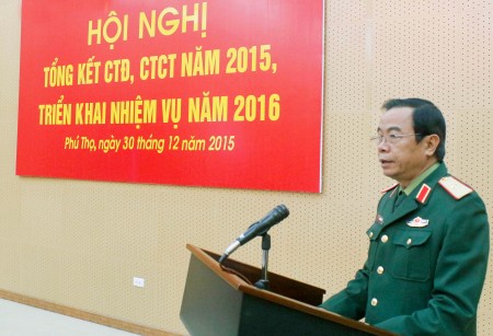 Thiếu tướng Hoàng Hữu Thế, Chủ nhiệm Chính trị Quân khu triển khai   nhiệm vụ CTĐ, CTCT năm 2016.
