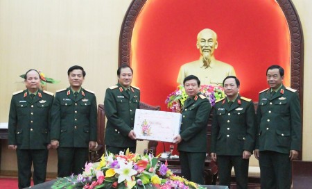  Thượng tướng Phương Minh Hòa chúc tết tại Bộ Tư lệnh Quân khu.