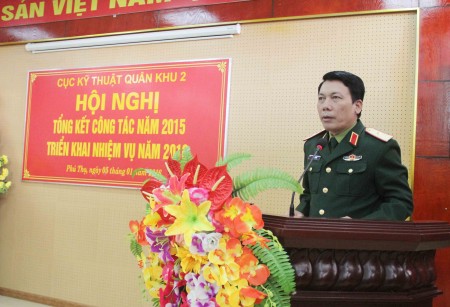 Thiếu tướng Lê Xuân Duy, Phó Tư lệnh Quân khu dự và phát biểu chỉ đạo Hội nghị.