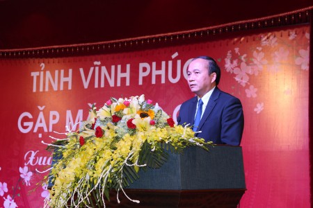 Chủ tịch UBND tỉnh Vĩnh Phúc Nguyễn Văn Trì phát biểu vói các nhà báo.