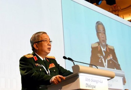 Thượng tướng Nguyễn Chí Vịnh phát biểu tại Đối thoại Shangri-La lần thứ 15.