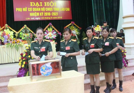 Đại hội đã bầu 5 đại biểu vào Ban chấp hành nhiệm kỳ mới và 3 đại biểu đi dự Đại hội Liên hiệp Phụ nữ tỉnh Lào Cai.