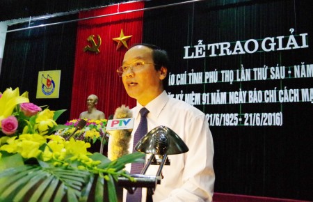 Đồng chí Hà Kế San, UVBTV, Phó chủ tịch UBND tỉnh phát biểu tại lễ kỷ niệm.