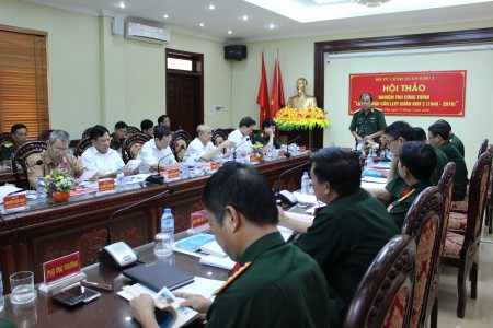 Thiếu tướng Phùng Sĩ Tấn kết luận Hội thảo.