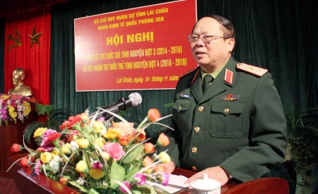 Thiếu tướng Vũ Sơn Hoàng phát biểu chỉ đạo tại hội nghị.