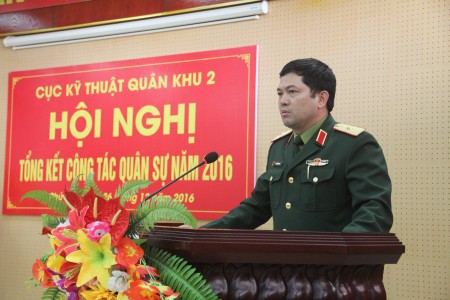 Thiếu tướng Nguyễn Hồng Thái, Phó Tư lệnh Quân khu phát biểu chỉ đạo tại hội nghị.
