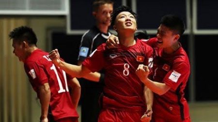  Minh Trí tỏa sáng giúp futsal Việt Nam thắng Guatemala 4-2. Ảnh: Getty Images