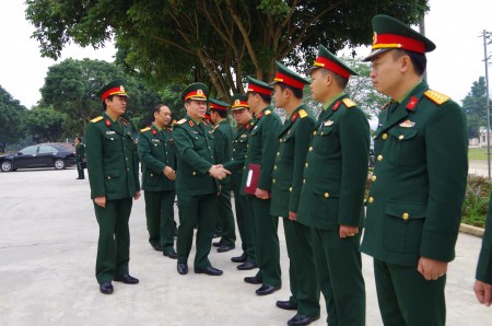 Thăm Trung đoàn 877, thuộc Bộ CHQS tỉnh Hà Giang.
