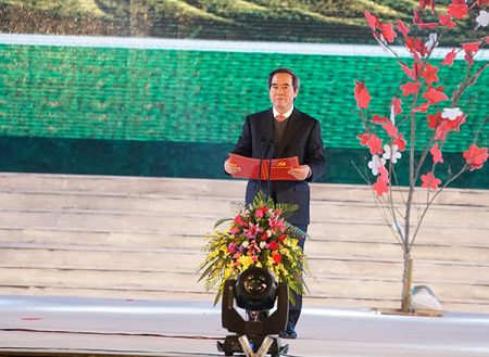 Đồng chí Nguyễn Văn Bình, Ủy viên Bộ Chính trị, Bí thư Trung ương Đảng, Trưởng Ban Kinh tế Trung ương, Trưởng Ban Chỉ đạo Tây Bắc phát biểu khai mạc.