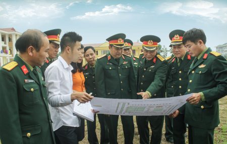 Kiểm tra công tác quy hoạch, xây dựng cơ bản của Ban CHQS huyện Yên Sơn.
