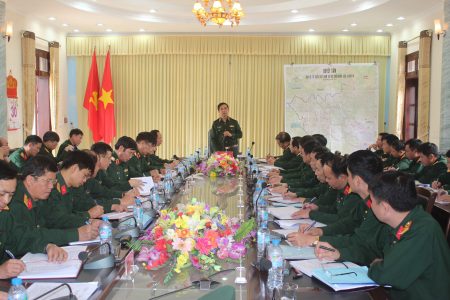 Đồng chí Tổng Tham mưu trưởng làm việc với Bộ Tư lệnh QK và Sư đoàn 316.