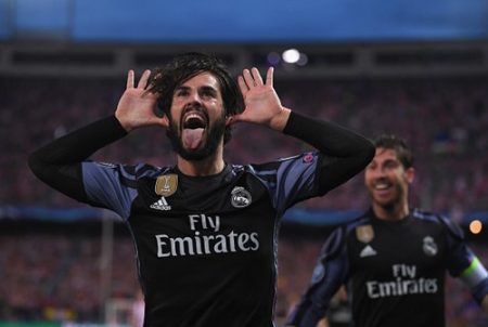 Bàn thắng quý giá ở phút 42 của Isco giúp Real đặt dấu chấm hết cho nỗ lực của Atletico. Ảnh: Getty Images. 