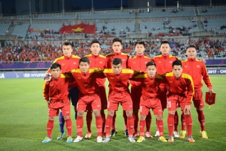 Đội hình ra sân của  U20 Việt Nam tại VCK U20 World Cup 2017. Ảnh: Nhật Đoàn.