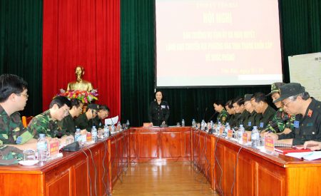 Hội nghị Ban Thường vụ Tỉnh ủy họp ra Nghị quyết lãnh đạo chuyển địa phương vào tình trạng khẩn cấp về quốc phòng.